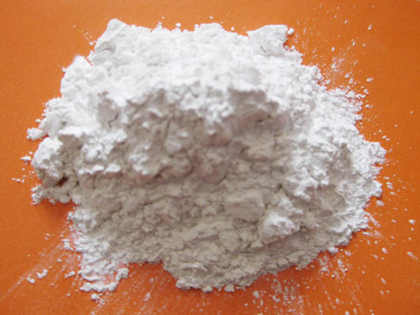 白剛玉微粉進(jìn)入眼睛怎么處理